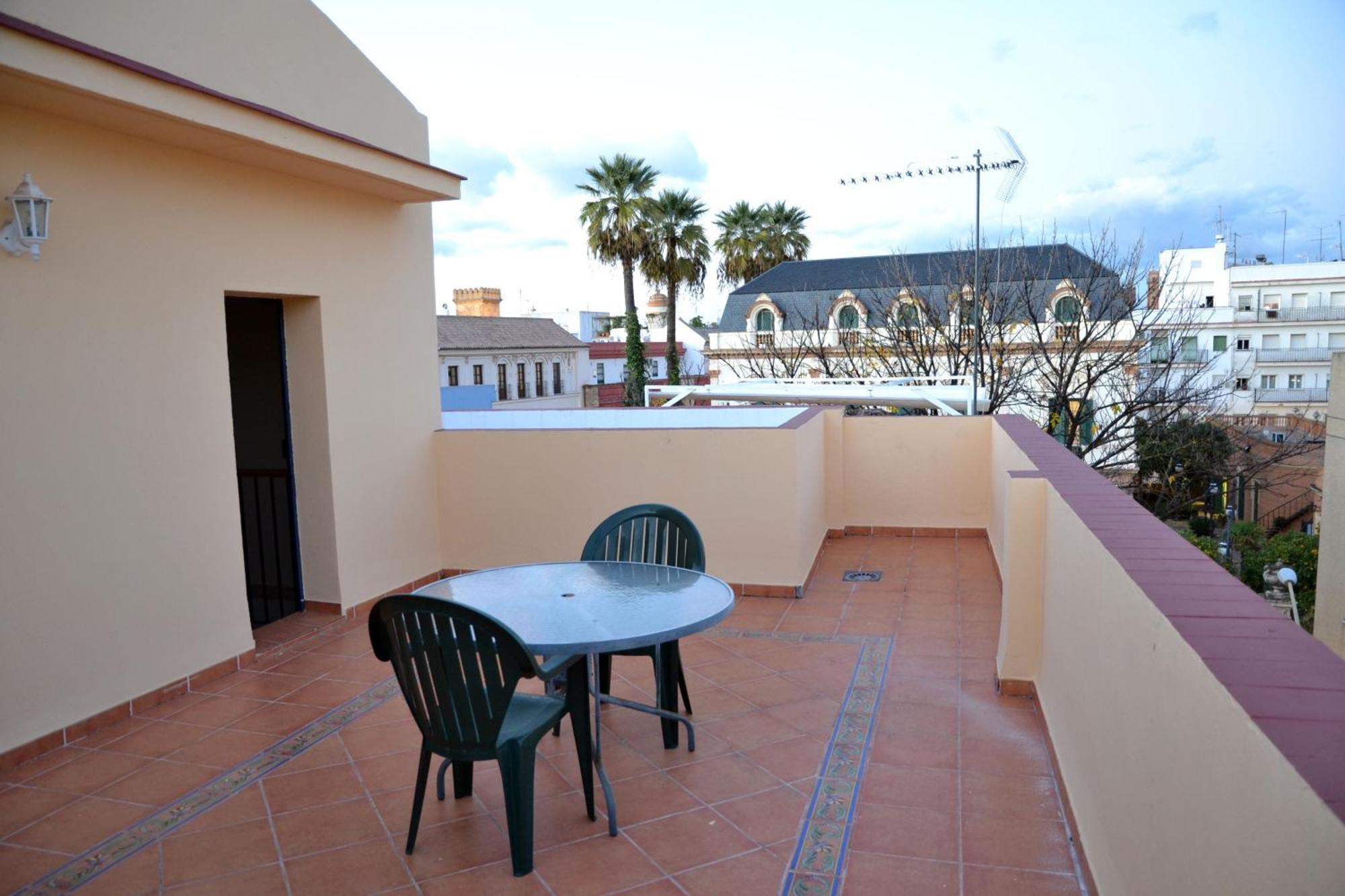 Apartamentos Sevilla Екстериор снимка