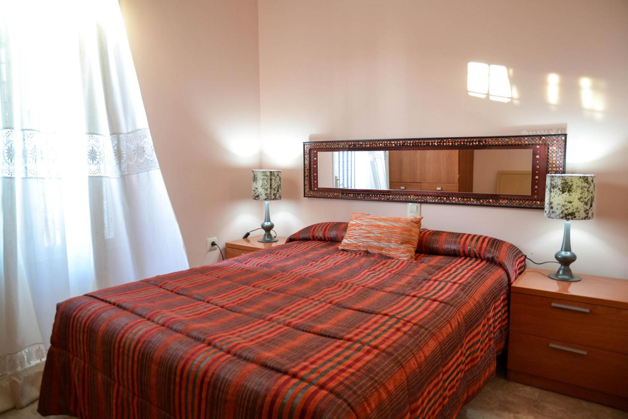 Apartamentos Sevilla Екстериор снимка